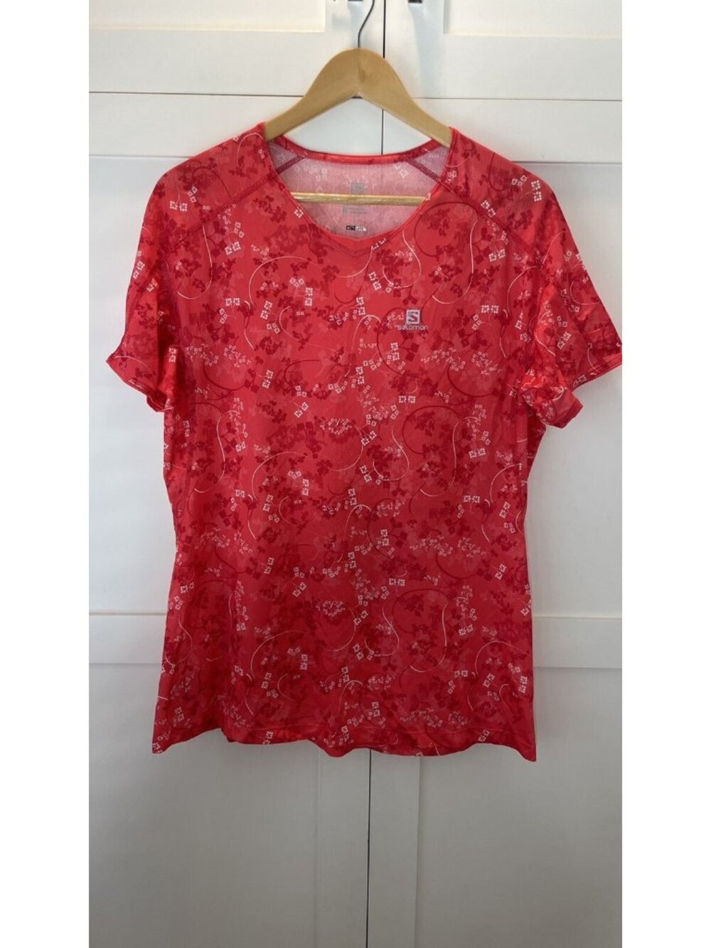 Salomon Women's Actilite Active Shirt Sz:XL Coral Pre-Owned